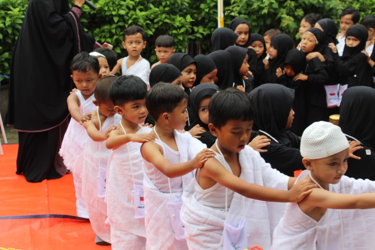 Praktik Manasik Haji